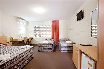 Hotel Nightcap At Dalrymple 3*